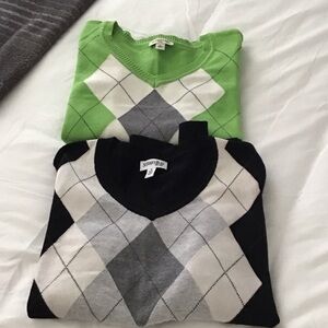 V-Neck Argyle Sweater - Black and Green